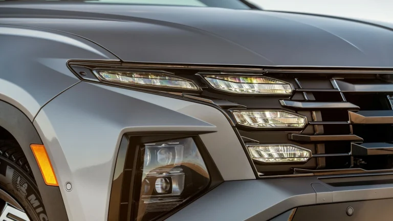 This Affordable PHEV Nails the Balance Between Efficiency and Comfort